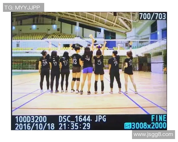 重庆排球队的默契配合与团队精神揭秘排球背后的故事